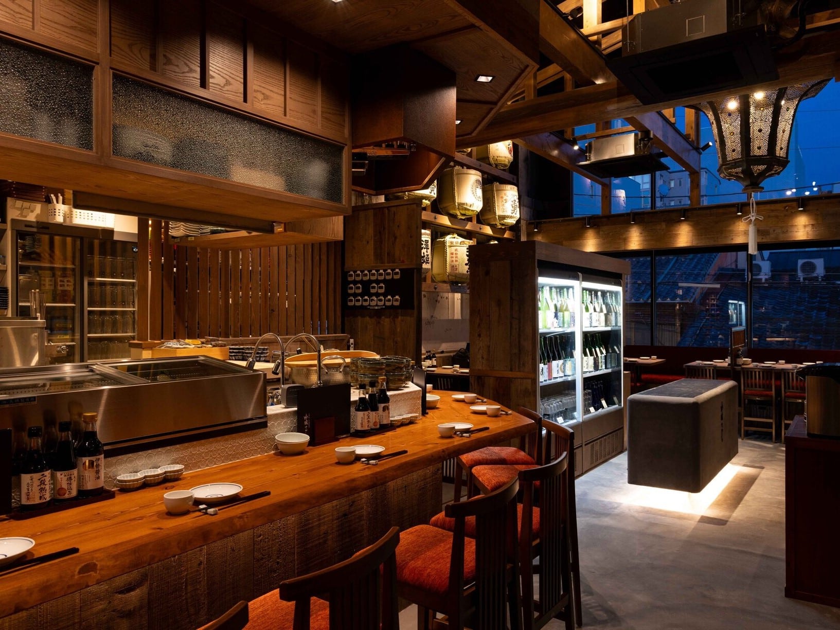 【公式】マグロ・日本酒専門 吟醸マグロ 京都四条高倉店